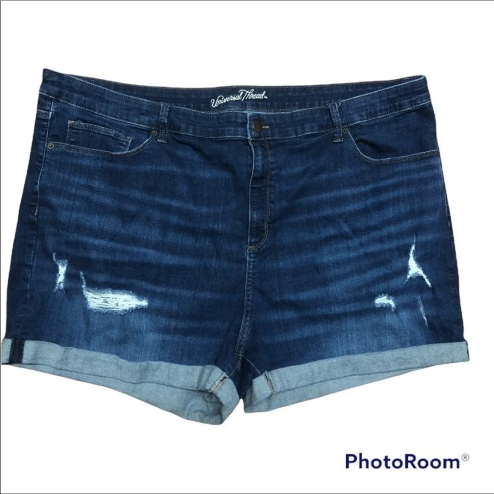 Universal Thread distressed denim jeans 26w plus